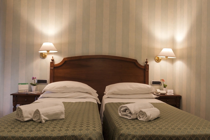 Imagen de la habitación del Hotel Pretoria. Foto 3