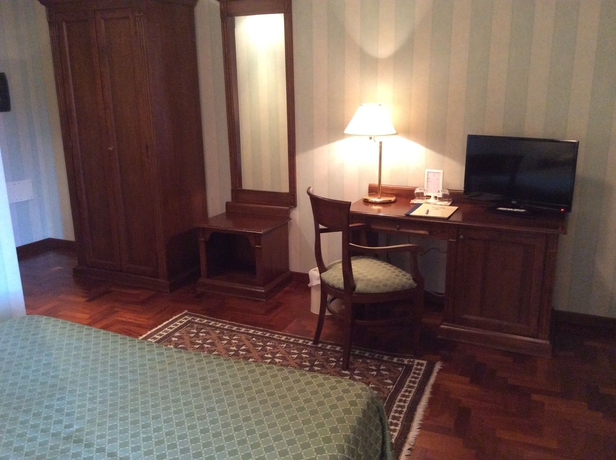 Imagen de la habitación del Hotel Pretoria. Foto 4