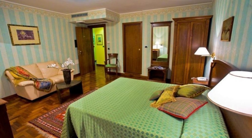 Imagen de la habitación del Hotel Pretoria. Foto 9