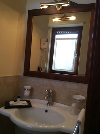 Imagen de la habitación del Hotel Pretoria, Potenza. Foto 6