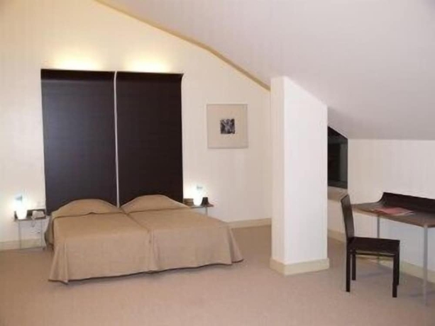 Imagen de la habitación del Hotel Príncipe Da Beira. Foto 11