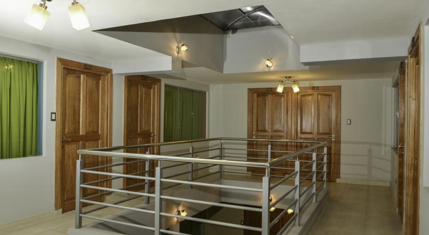 Imagen de los interiores del Hotel Pr&iacute;ncipe II. Foto 9