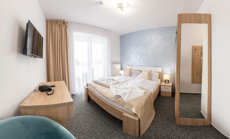 Imagen de la habitación del Hotel Pr&iacute;stav. Foto 10