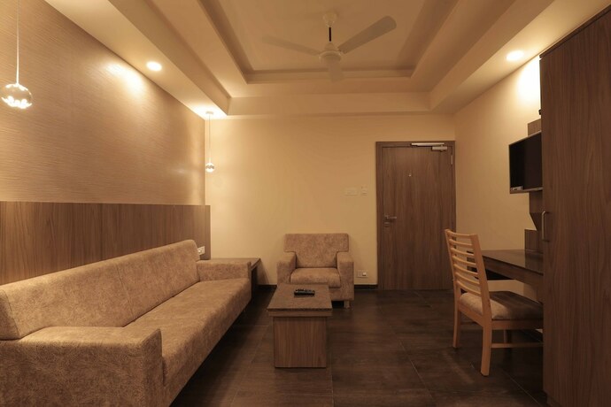 Imagen general del Hotel Pride Biznotel Gir Sasan. Foto 7