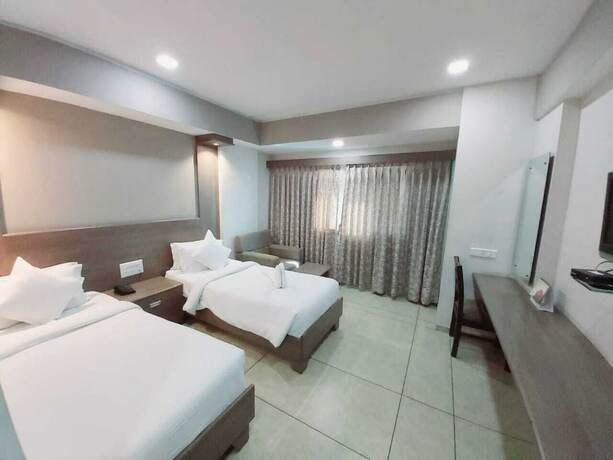 Imagen general del Hotel Pride Biznotel - The Maison Anand. Foto 4