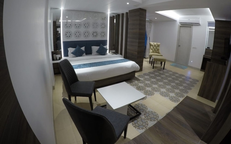 Imagen de la habitación del Hotel Pride By Samrat. Foto 4