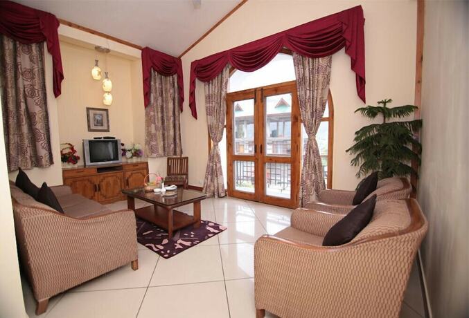 Imagen de la habitación del Hotel Pride De Vivendi Resort Manali. Foto 22