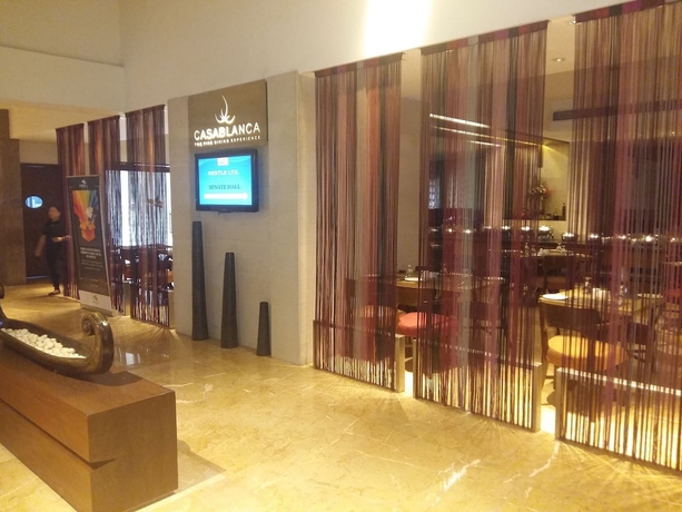 Imagen de los interiores del Hotel Pride. Foto 17