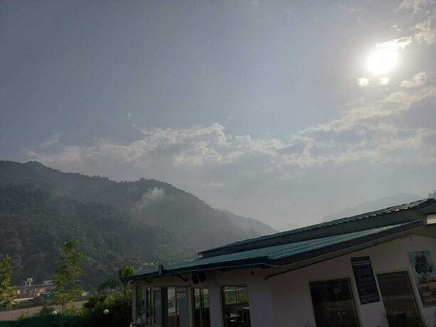 Imagen de los exteriores del Hotel Pride Inn Luxury Resort By Uk Heaven. Foto 28