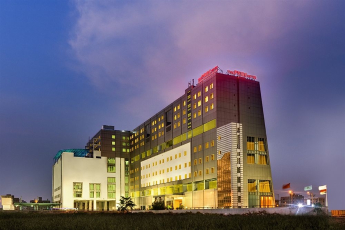 Imagen general del Hotel Pride Plaza , Kolkata. Foto 1