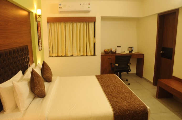Imagen de la habitación del Hotel Pride Resort and Convention Centre. Foto 14