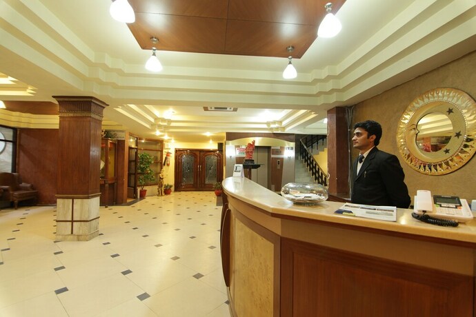 Imagen de los interiores del Hotel Pride Surya Mountain Resort Dharamshala. Foto 28