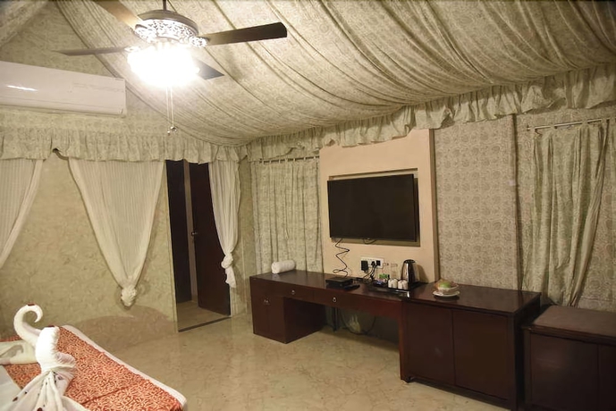 Imagen de la habitación del Hotel Pride and Convention Centre Indore. Foto 14