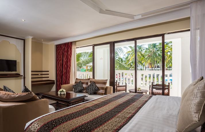 Imagen de la habitación del Hotel PrideInn Paradise Beach Resort and Spa. Foto 5