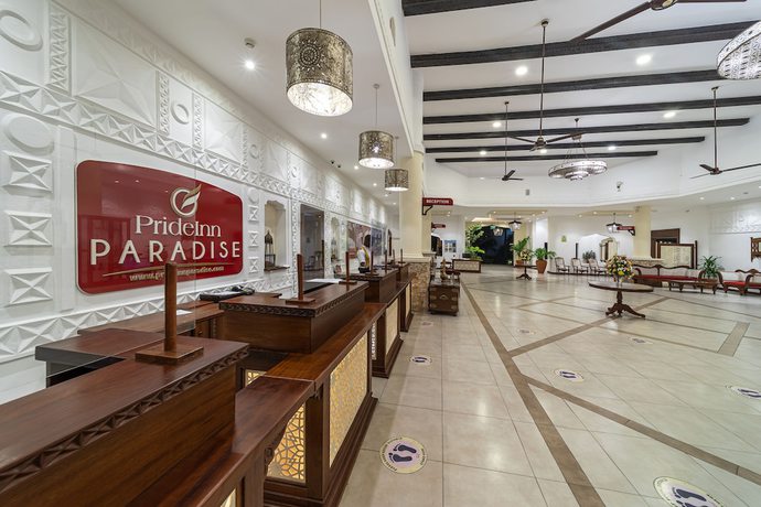 Imagen de los interiores del Hotel PrideInn Paradise Beach Resort and Spa. Foto 15