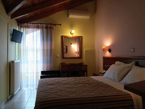 Imagen general del Hotel Prigipikon Suites and Lofts. Foto 3