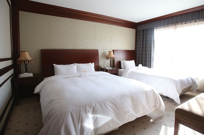 Imagen de la habitación del Hotel Prima. Foto 13