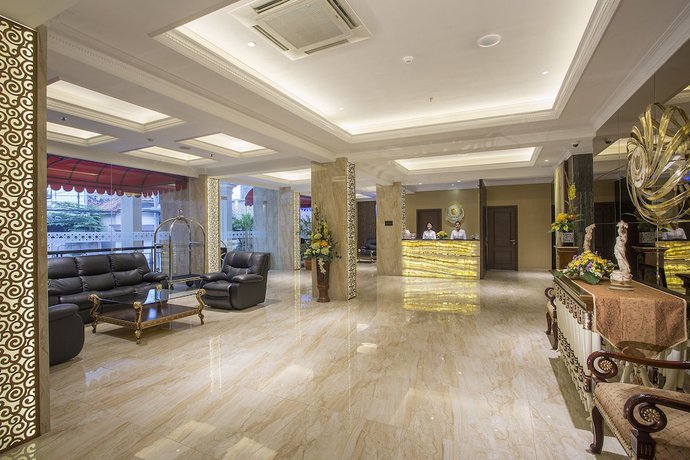 Imagen de los interiores del Hotel Prima In Malioboro. Foto 17