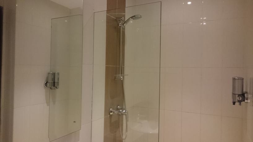 Imagen de la habitación del Hotel Prima In Malioboro. Foto 13