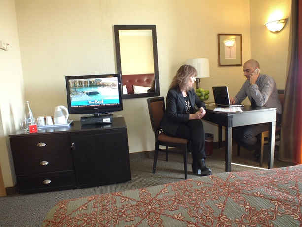 Imagen de la habitación del Hotel Prima Kings. Foto 8