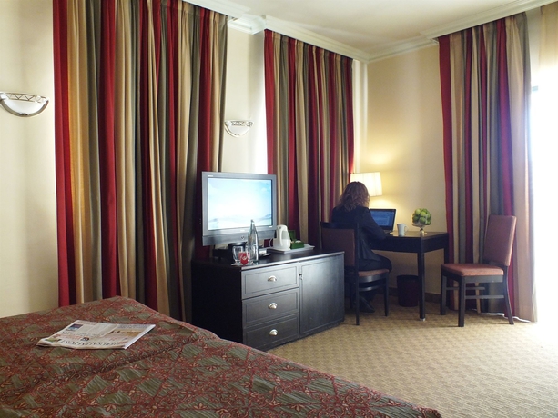 Imagen de la habitación del Hotel Prima Kings. Foto 9