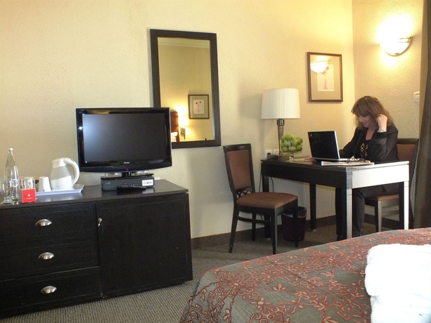 Imagen de la habitación del Hotel Prima Kings. Foto 11