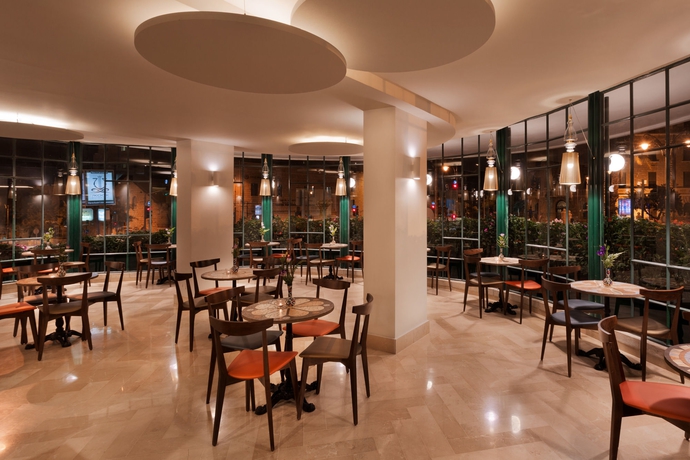 Imagen del bar/restaurante del Hotel Prima Kings. Foto 4