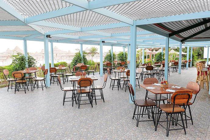 Imagen del bar/restaurante del Hotel Prima Life Makadi - All Inclusive. Foto 2