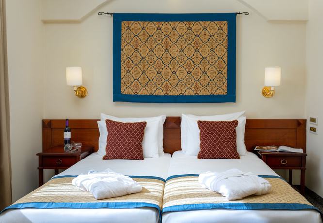 Imagen de la habitación del Hotel Prima Palace. Foto 6