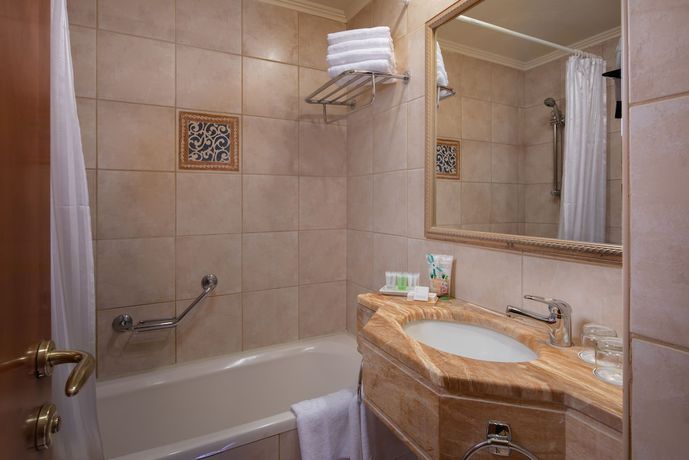 Imagen de la habitación del Hotel Prima Palace. Foto 9