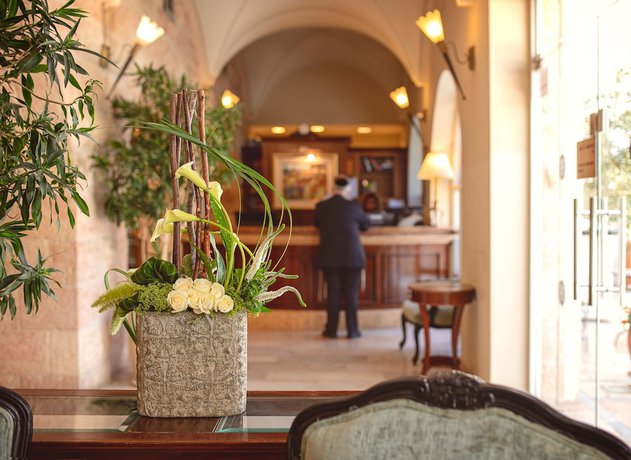 Imagen de los interiores del Hotel Prima Palace. Foto 20