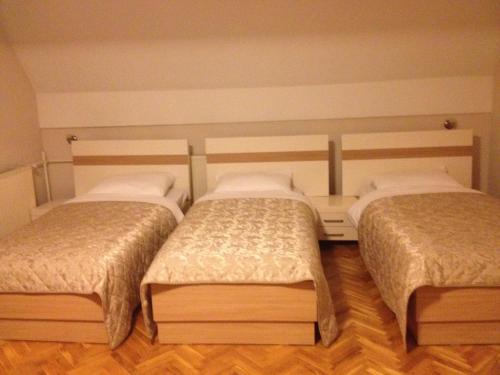 Imagen general del Hotel Prima, Pristina. Foto 1
