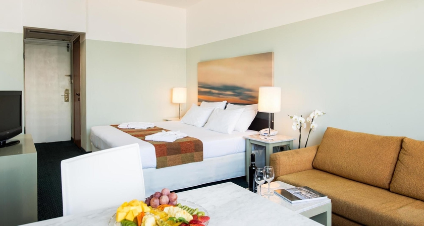 Imagen de la habitación del Hotel Prima Tel Aviv. Foto 11