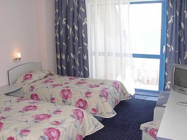 Imagen general del Hotel Primasol Sineva Beach. Foto 3