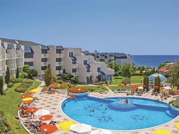 Imagen general del Hotel Primasol Sineva Park. Foto 16