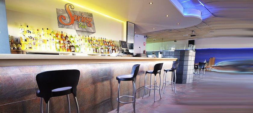 Imagen del bar/restaurante del Hotel Primavera, Calasparra. Foto 3