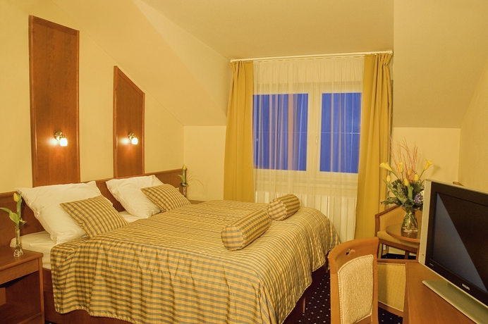 Imagen de la habitación del Hotel Primavera Congress Centre. Foto 7