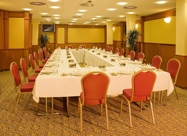 Imagen de los interiores del Hotel Primavera Congress Centre. Foto 14