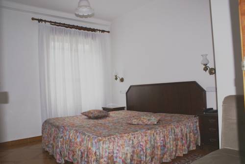 Imagen de la habitación del Hotel Primavera, Monte Real. Foto 10