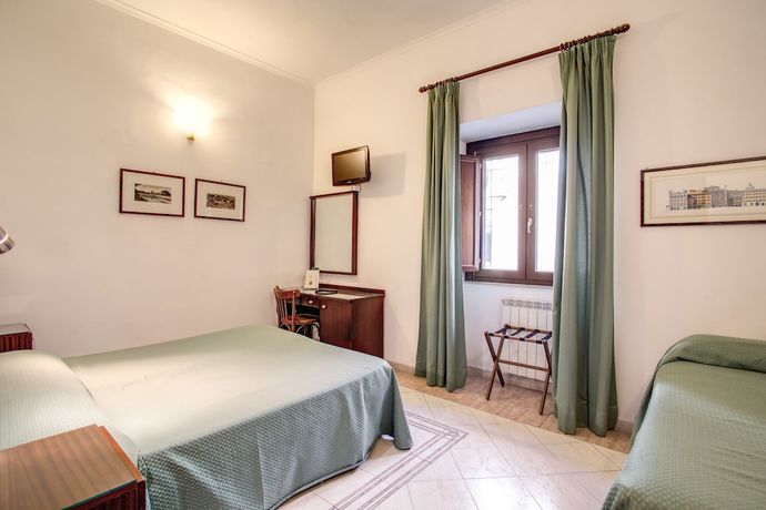 Imagen de la habitación del Hotel Primavera, Roma. Foto 7
