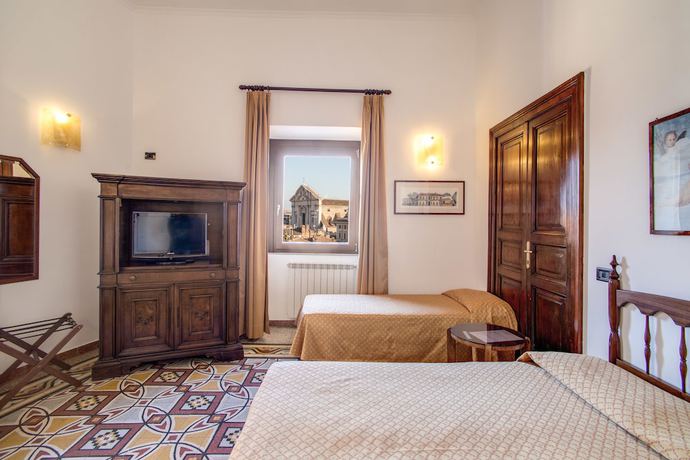 Imagen de la habitación del Hotel Primavera, Roma. Foto 10