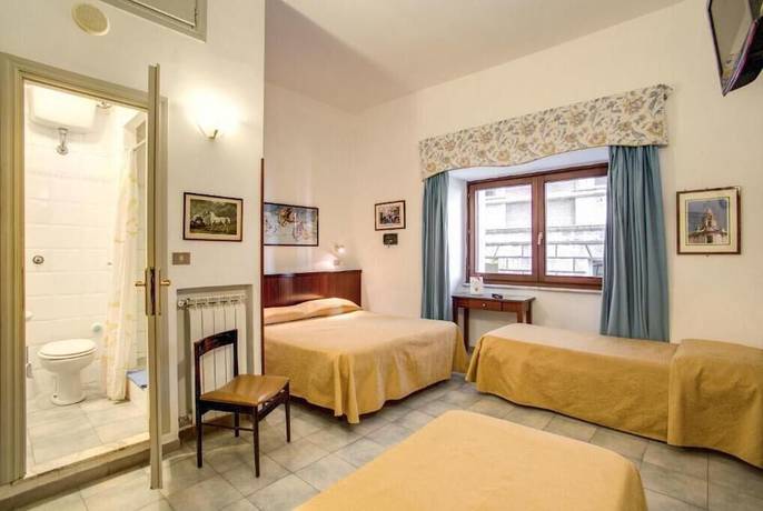 Imagen de la habitación del Hotel Primavera, Roma. Foto 19