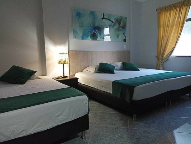 Imagen de la habitación del Hotel Primavera Santa Fe. Foto 19