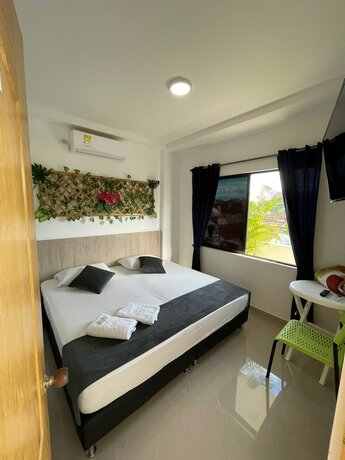 Imagen general del Hotel Primavera Santa Fe. Foto 15