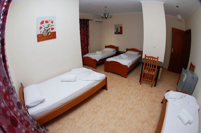 Imagen de la habitación del Hotel Primavera, Sarande. Foto 15