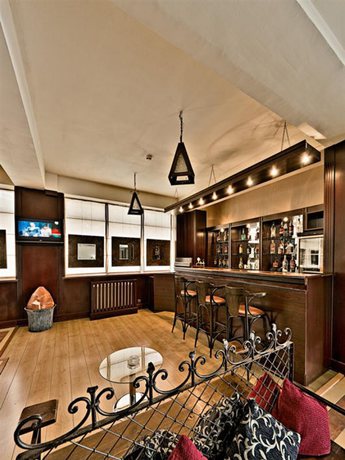 Imagen del bar/restaurante del Hotel Primavera, Tbilisi. Foto 2