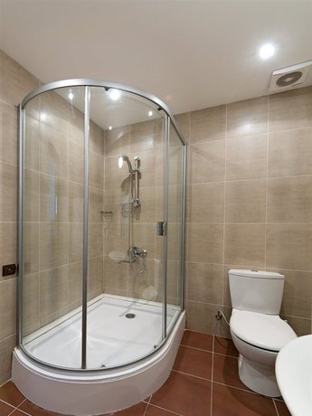 Imagen de la habitación del Hotel Primavera, Tbilisi. Foto 5