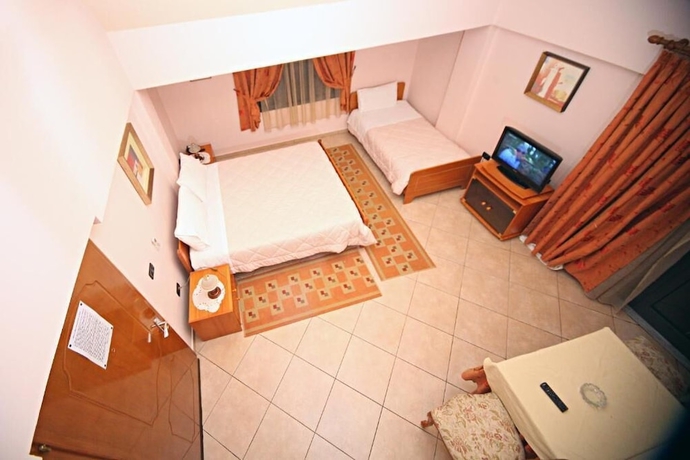 Imagen de la habitación del Hotel Primavera, Vlore. Foto 11