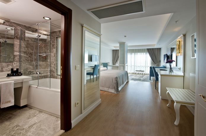 Imagen de la habitación del Hotel Prime, Antalya. Foto 9