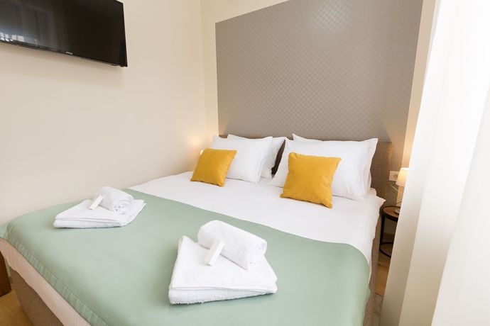 Imagen de los interiores del Hotel Prime, Belgrado. Foto 20